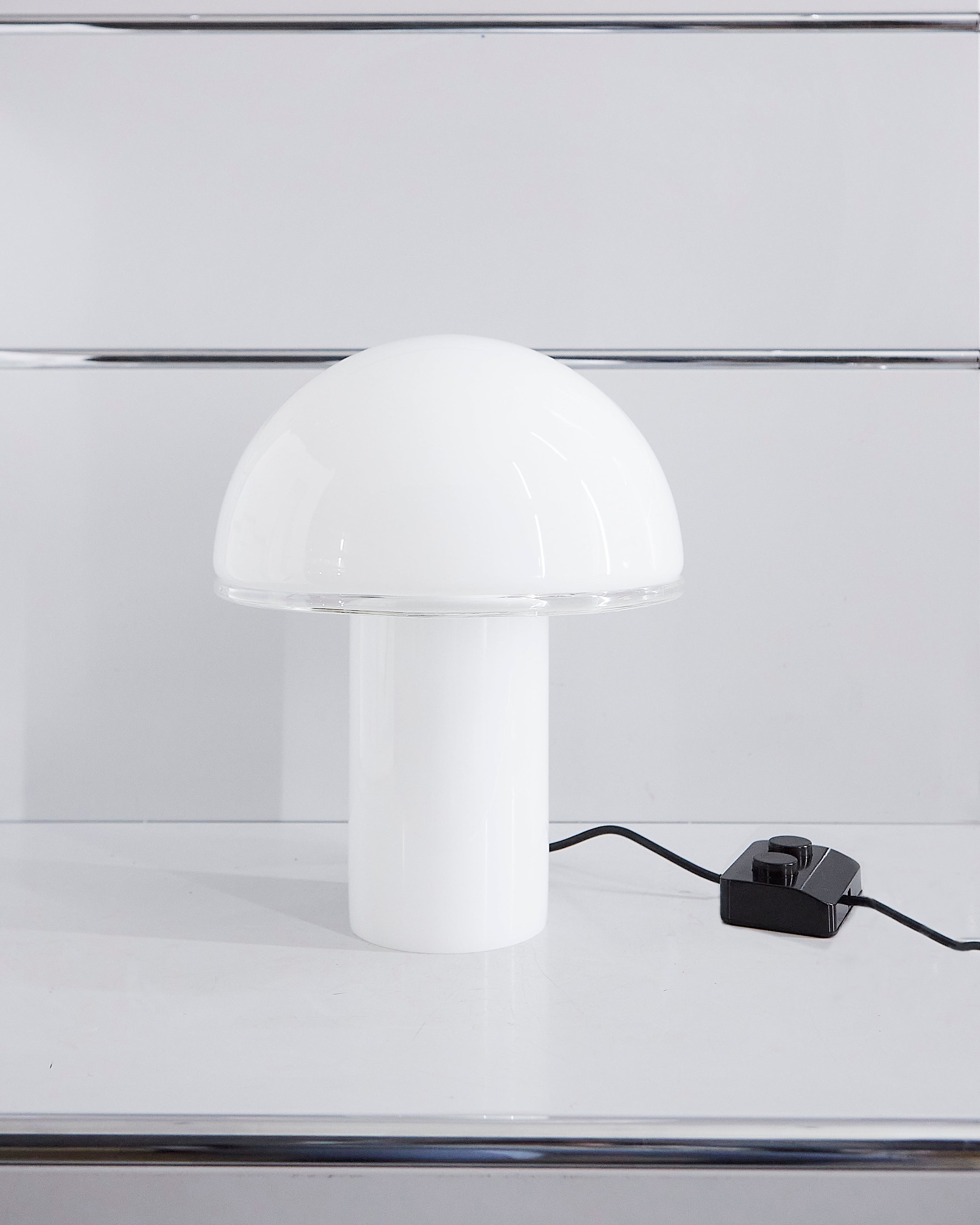 artemide_lucianovistosi_onfale_medio