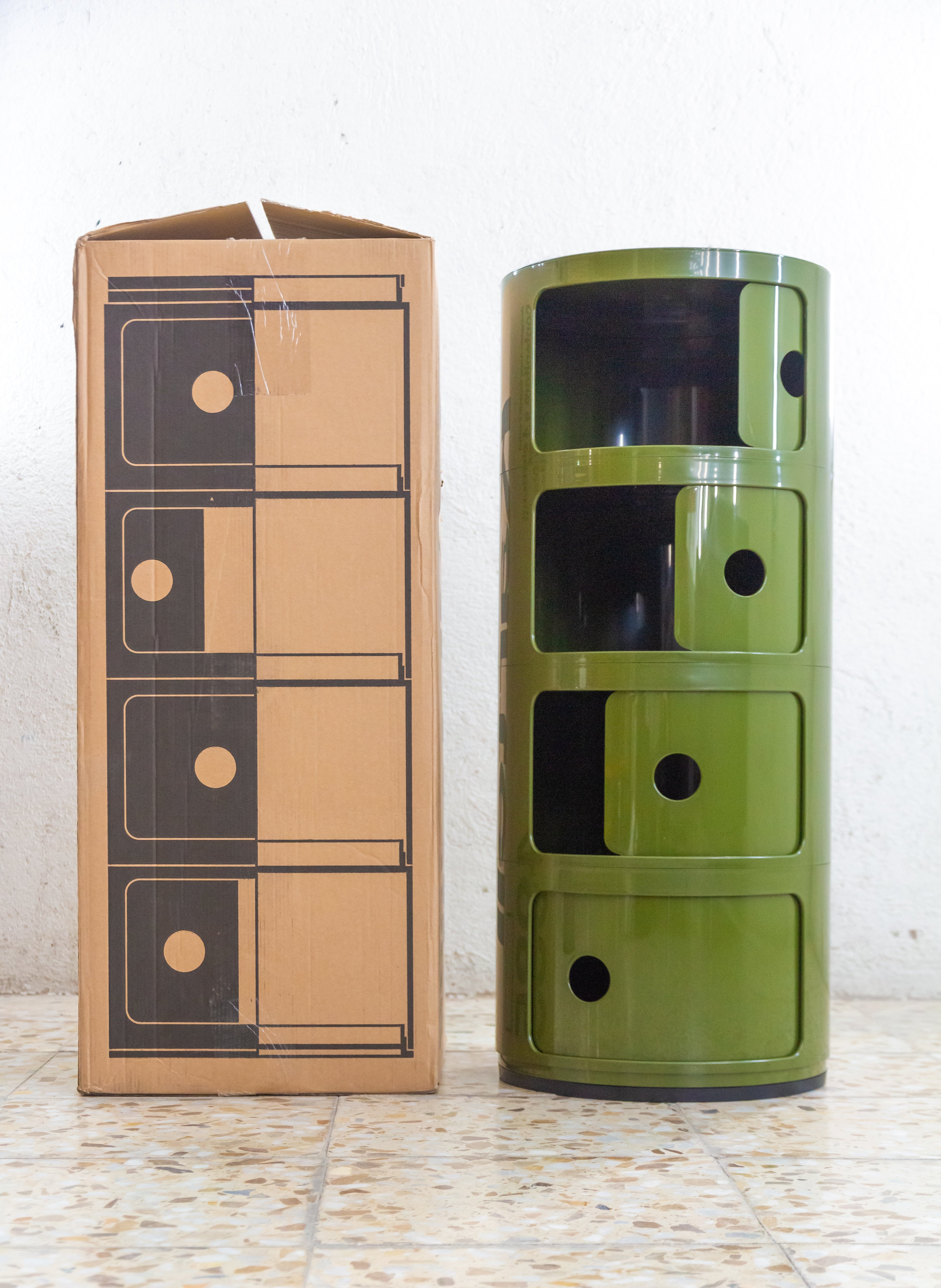 kartell_annacastelliferrieri_componibili_classic_large_green