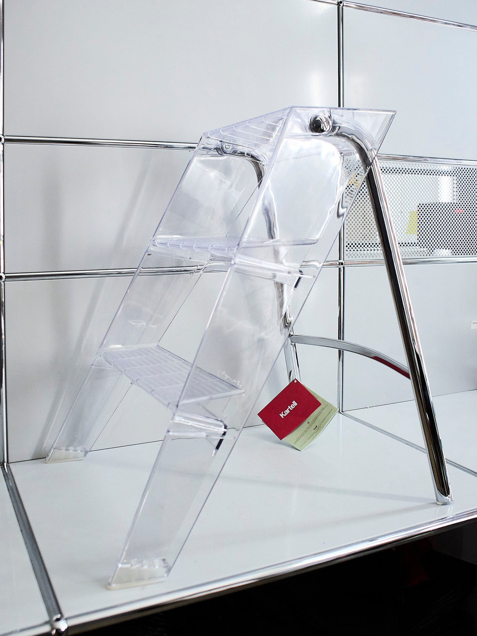 kartell_albertomeda_upper_transparent