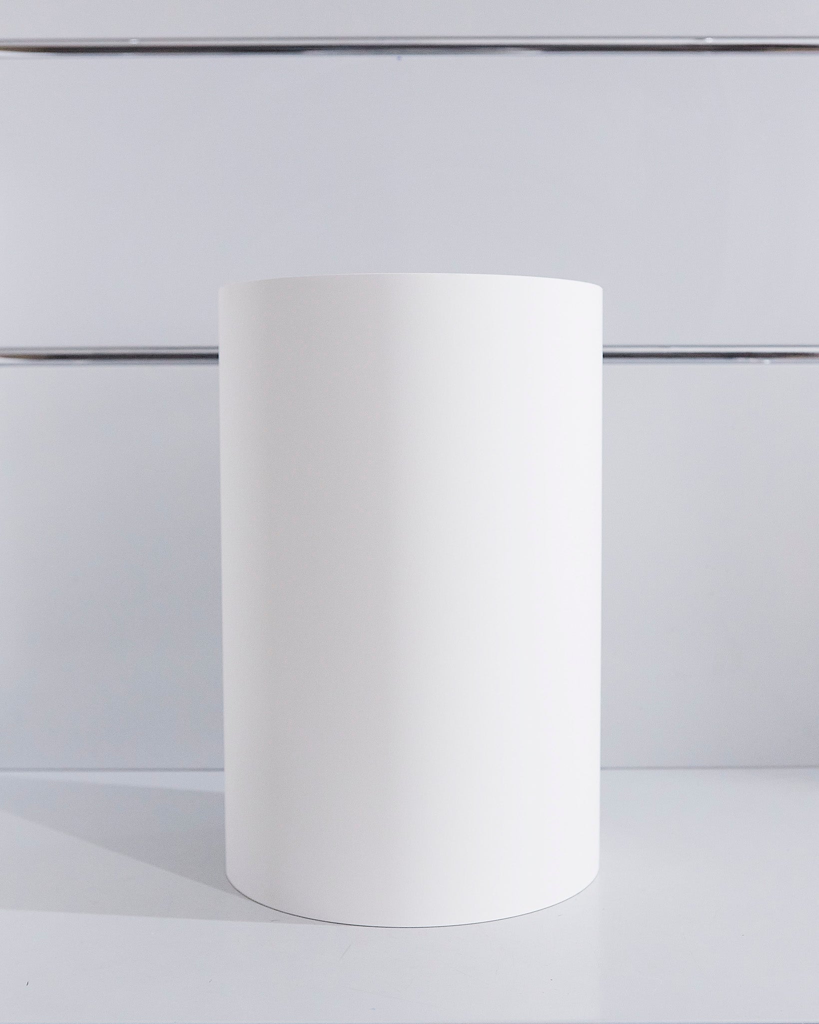 kartell_colombini_wastebasket_white
