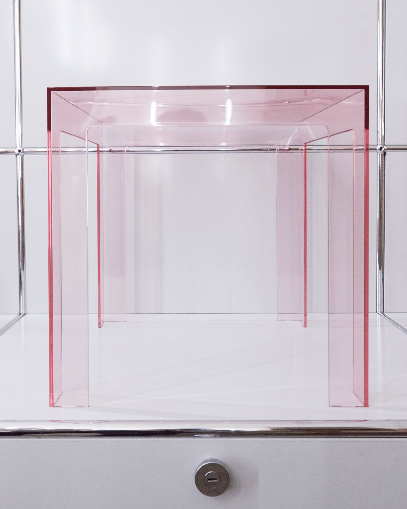 kartell_paolorizzatto_jolly_pink