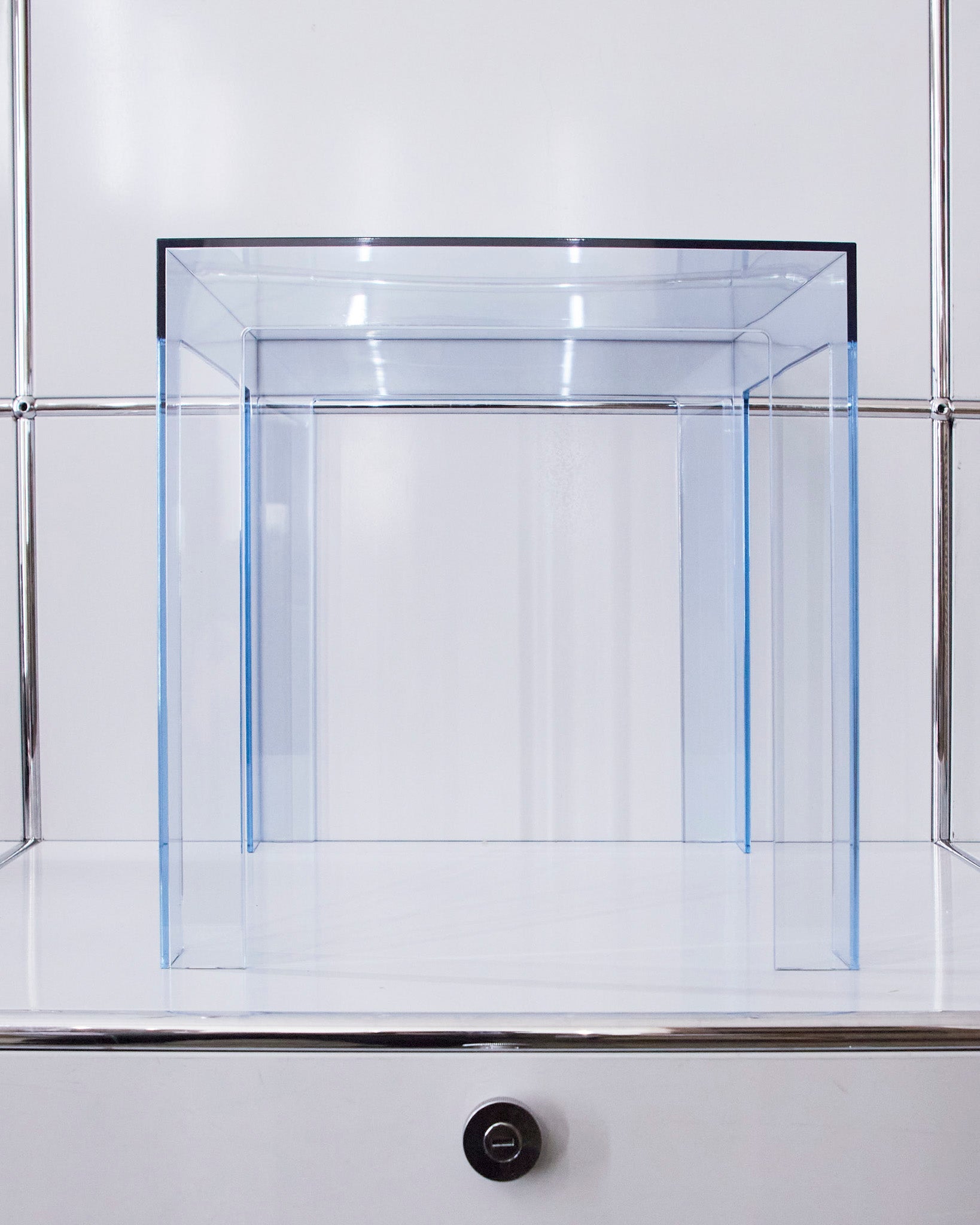 kartell_paolorizzatto_jolly_blue