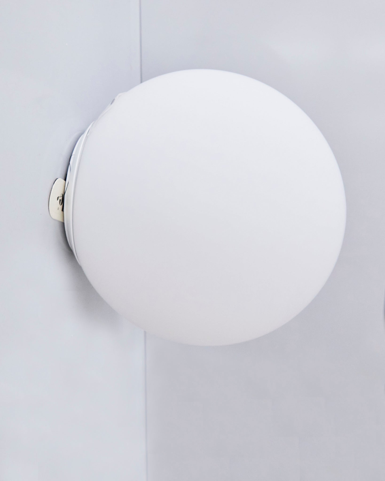 artemide_micheledelucchi_dioscuri_wall_14