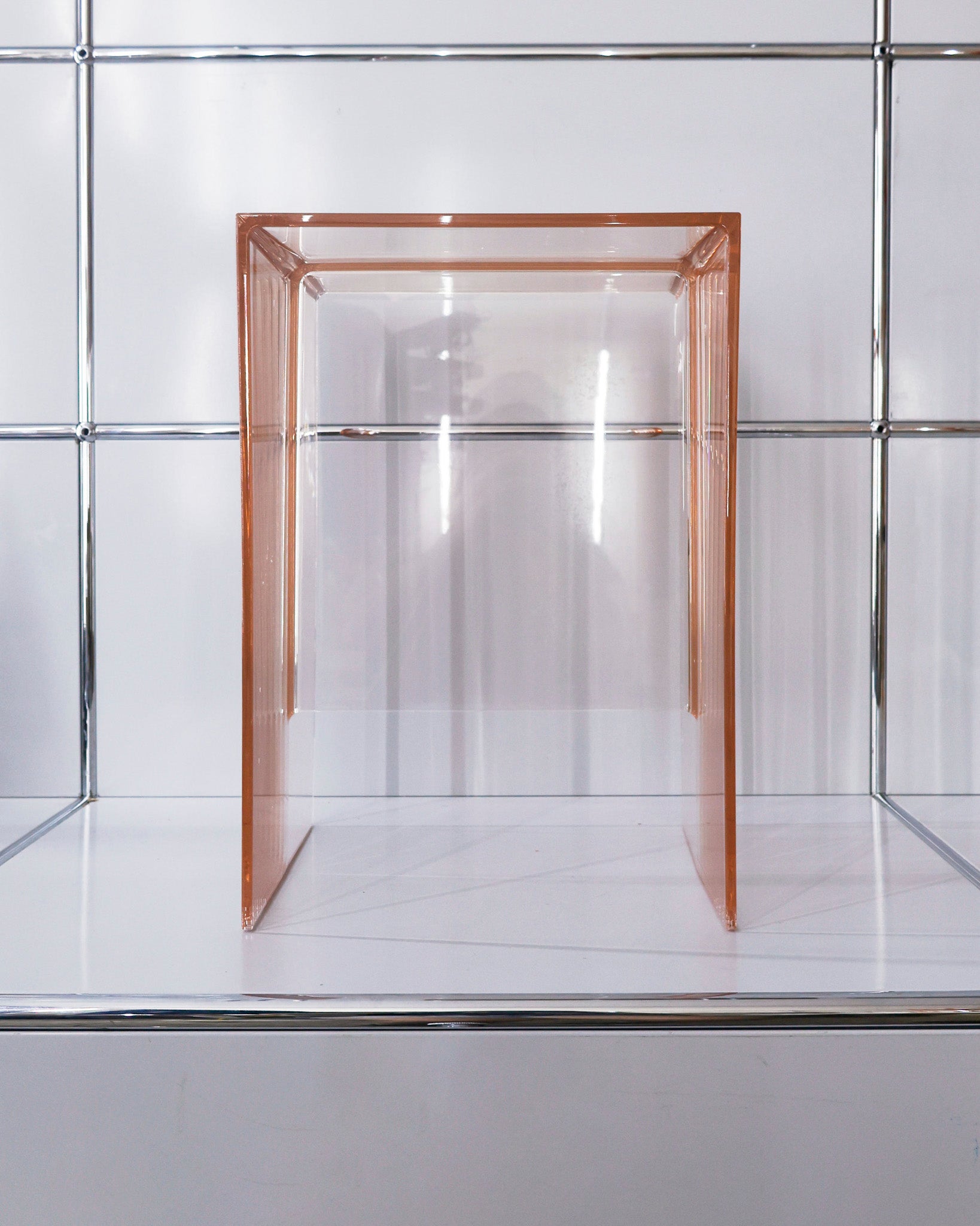 kartell_palomba_maxbeam_pink