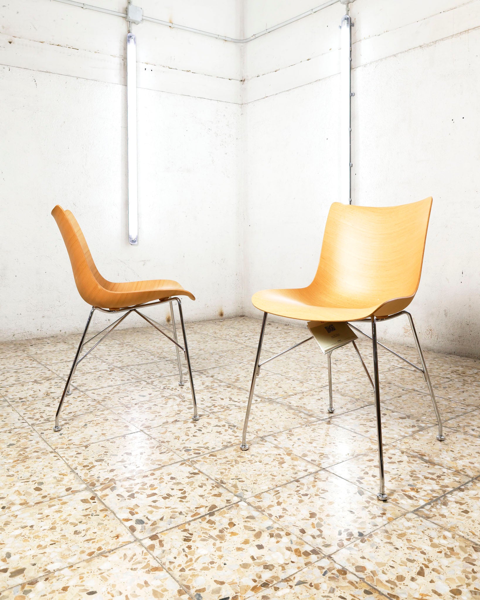 kartell_philippestarck_pwood_lightveneer