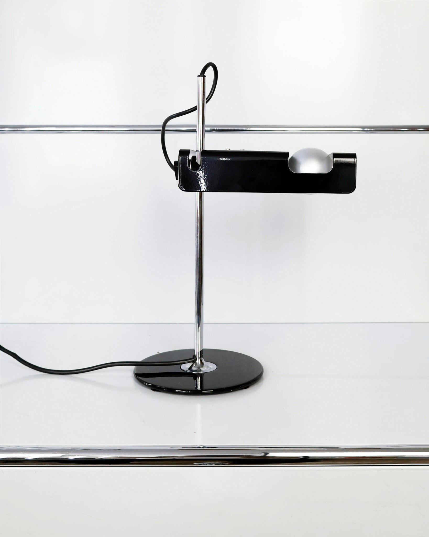 Spider Table – AOC Design
