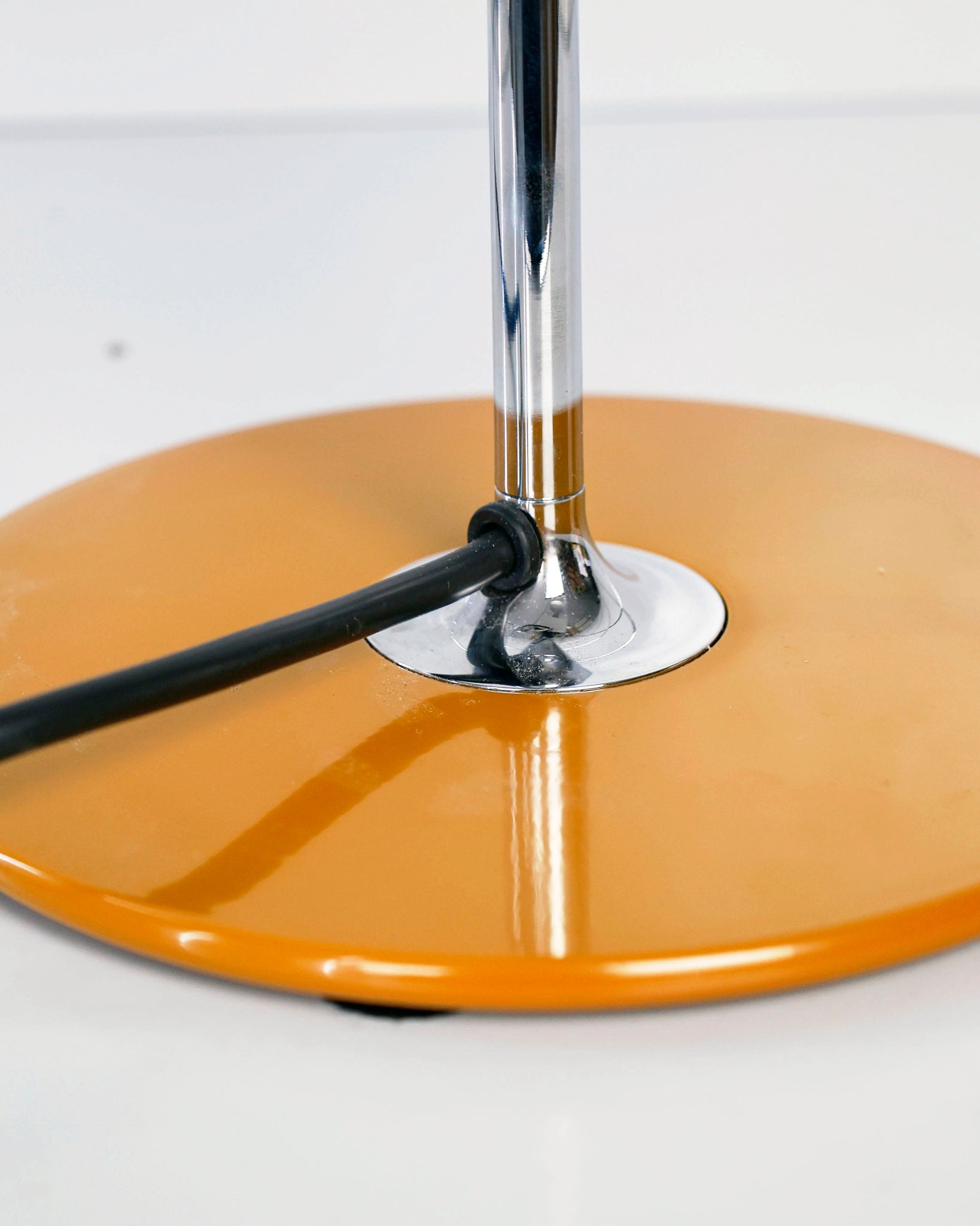 Spider Table – AOC Design
