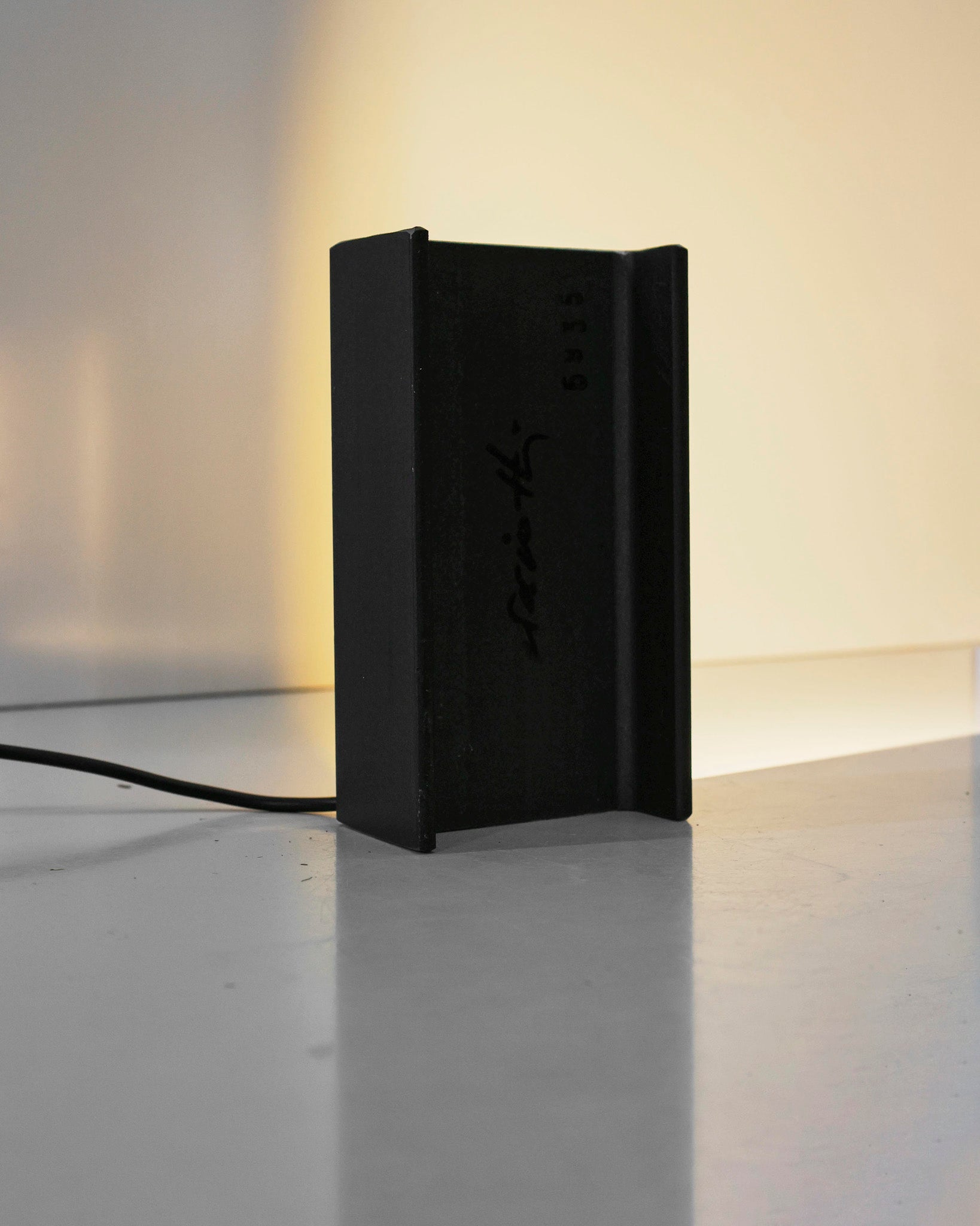 nemo_rudyriciotti_minimaisplusquecelajjenepeuxpas_black