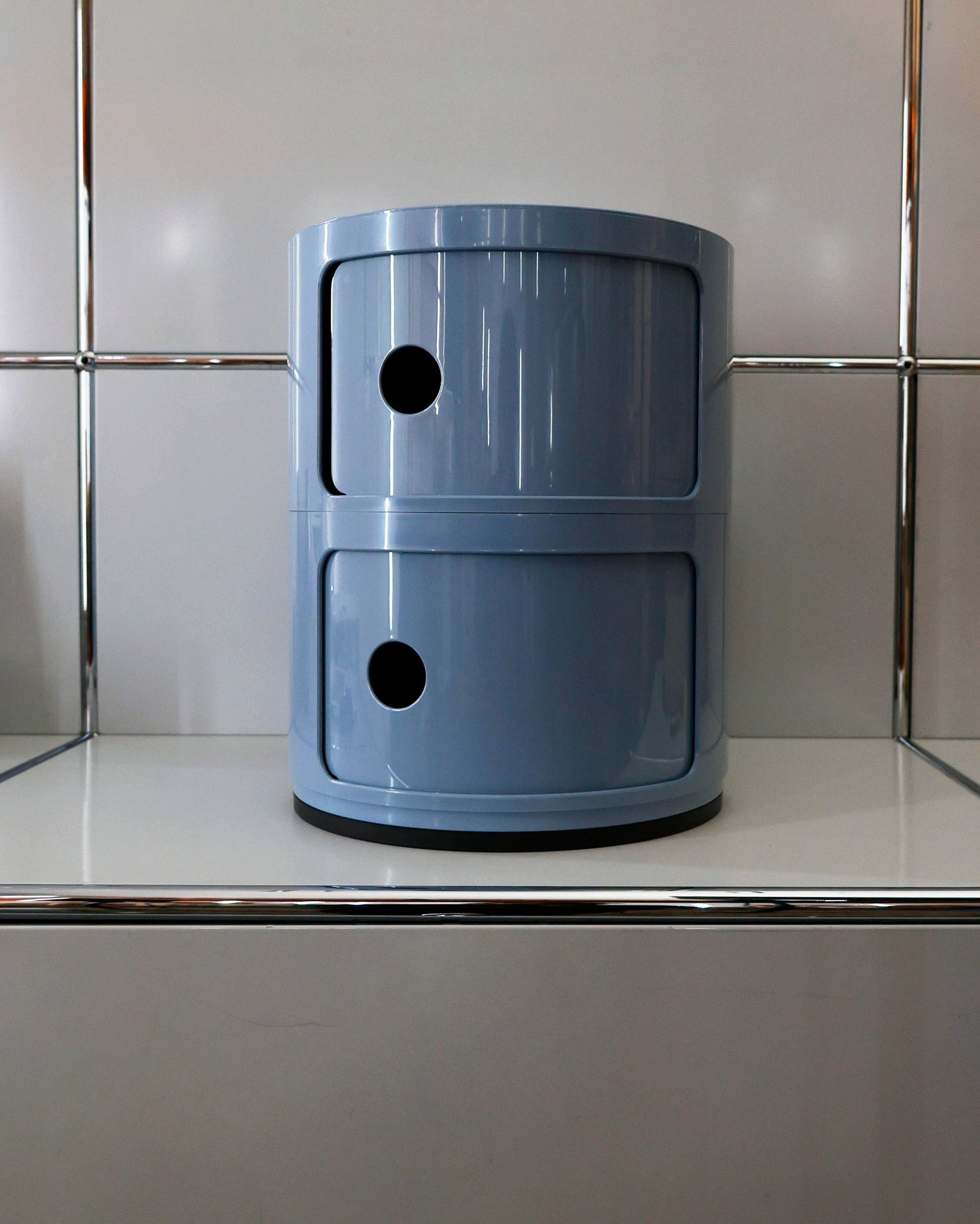 kartell_annacastelliferrieri_componibili_newcolors_small_lightblue