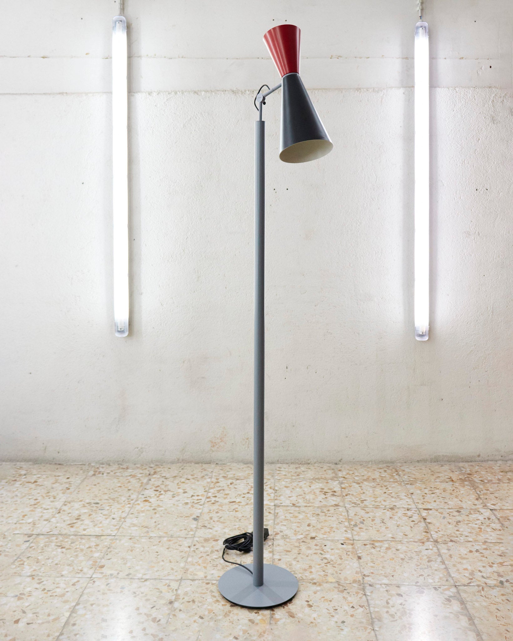 nemo_lecorbusier_parliament_red