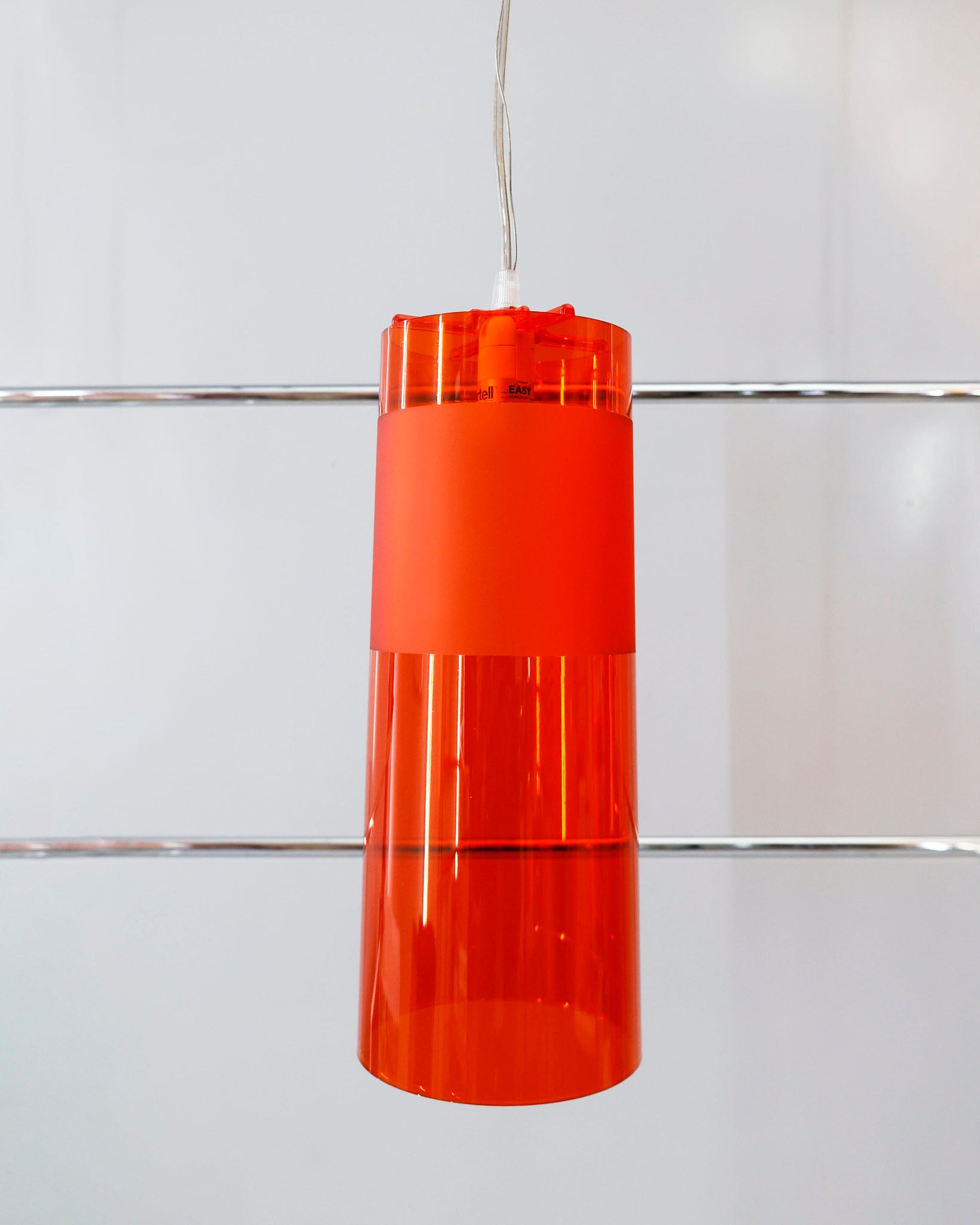 kartell_ferrucciolaviani_easy_orange