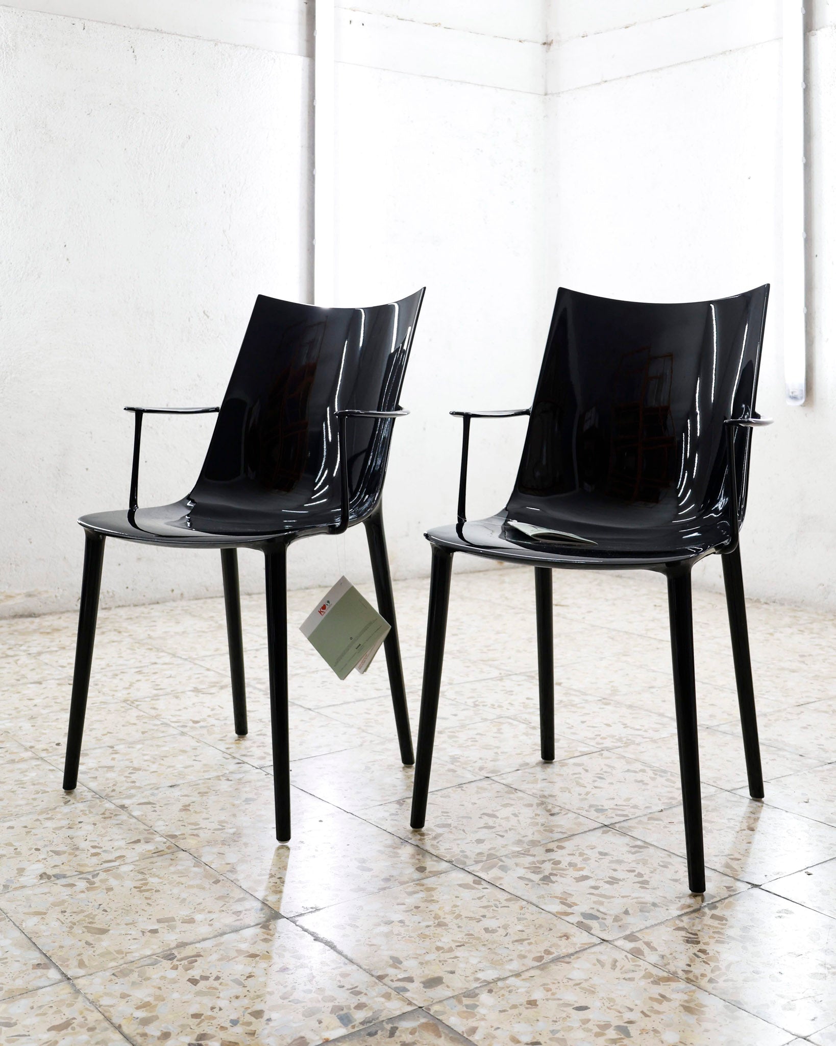 kartell_philippestarck_hhh_black