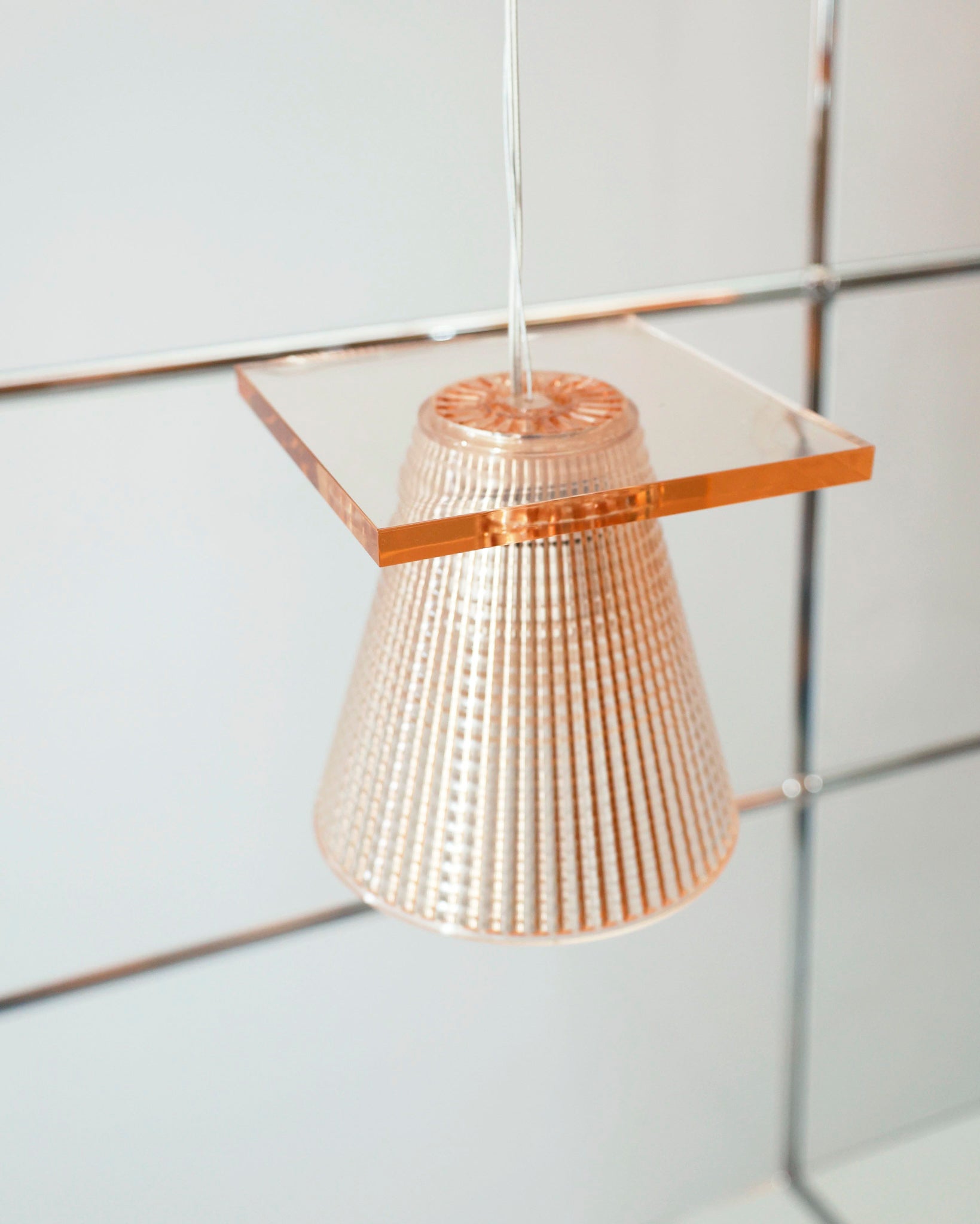 LIGHT-AIR Transparent Suspension