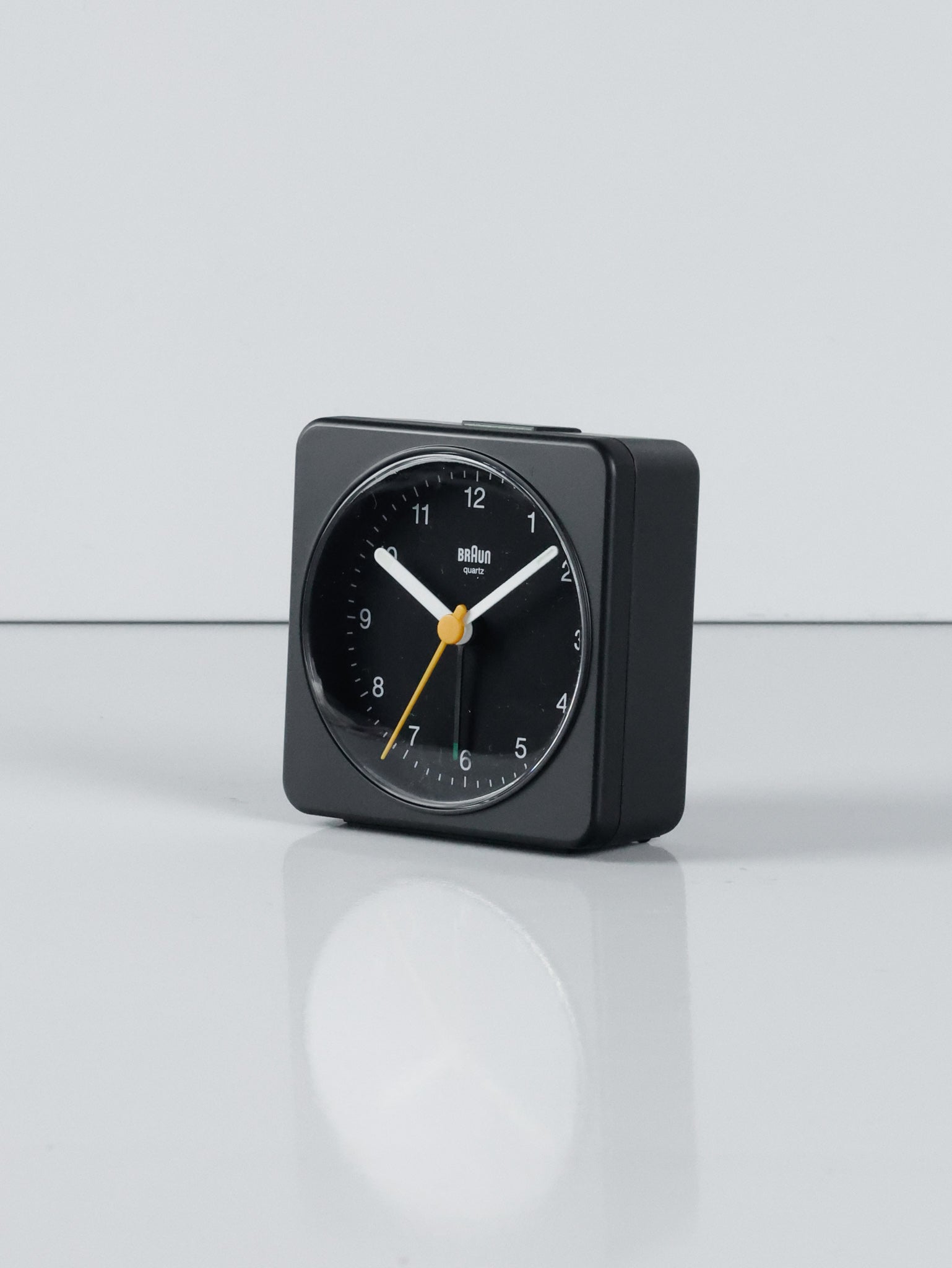 braun_dieterrams_bc03clock