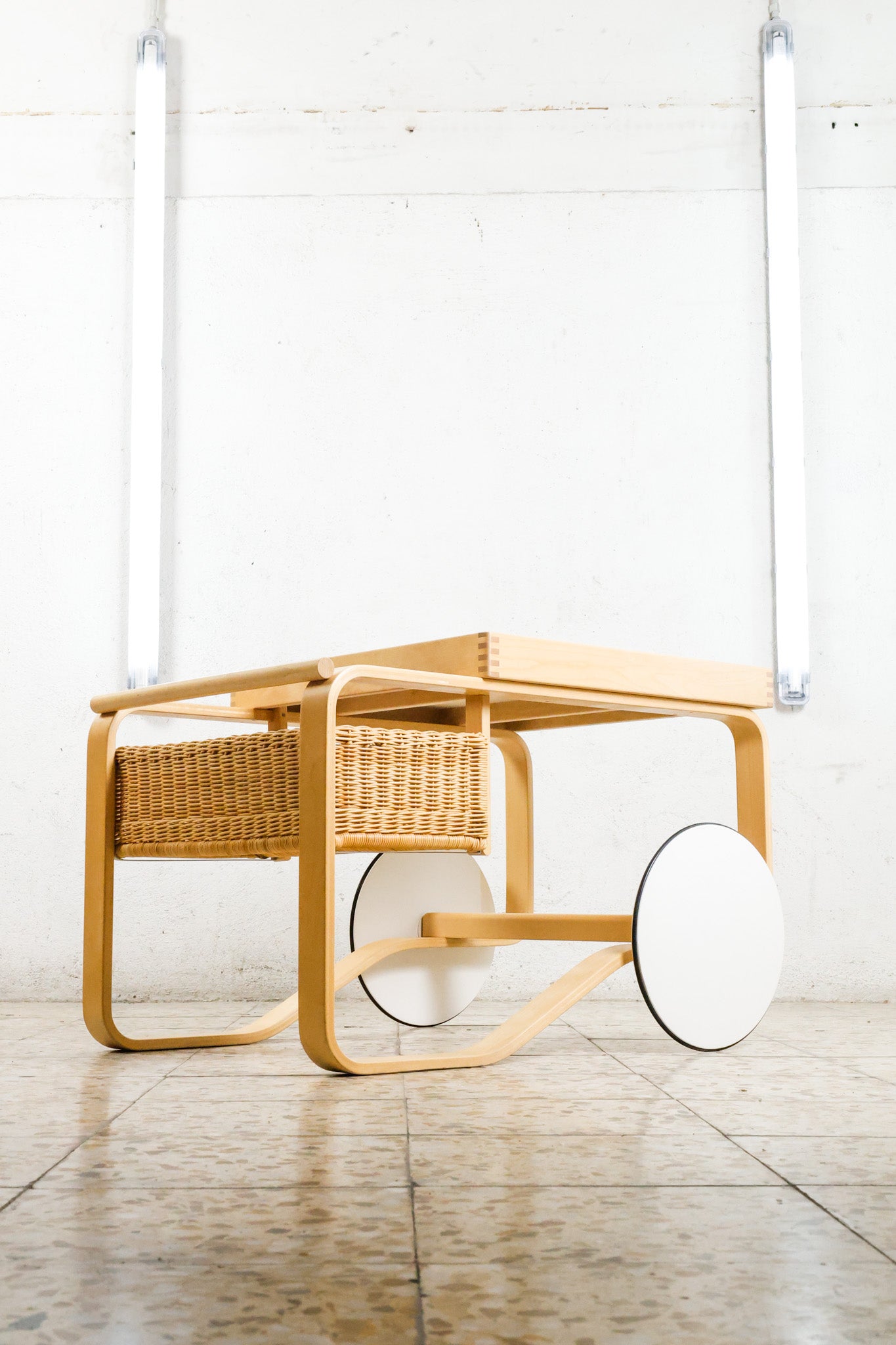 artek_aalto_900trolley