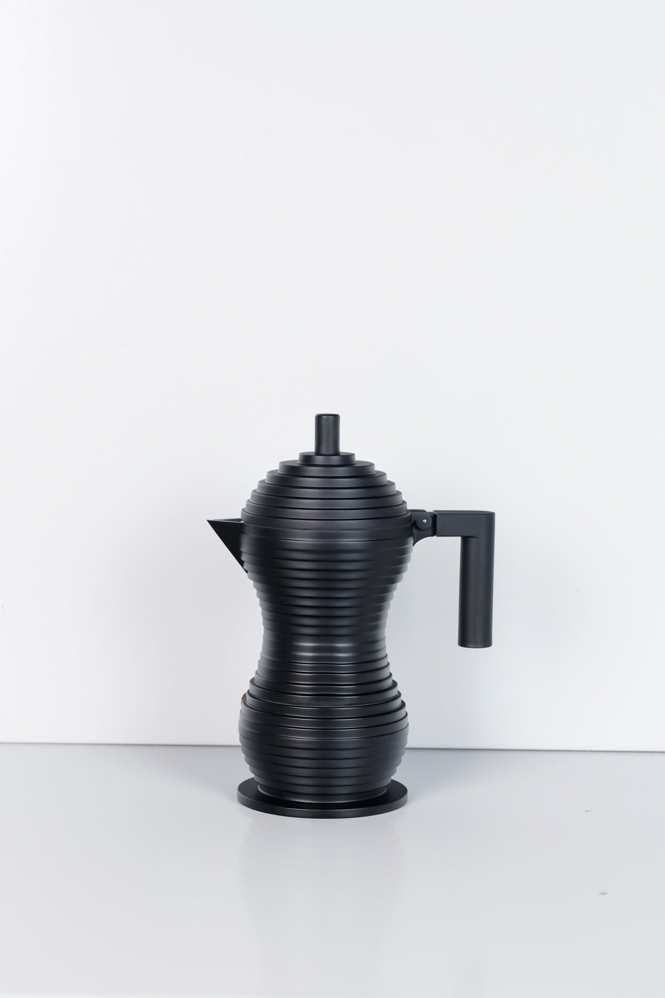 alessi_micheledelucchi_pulcina_black