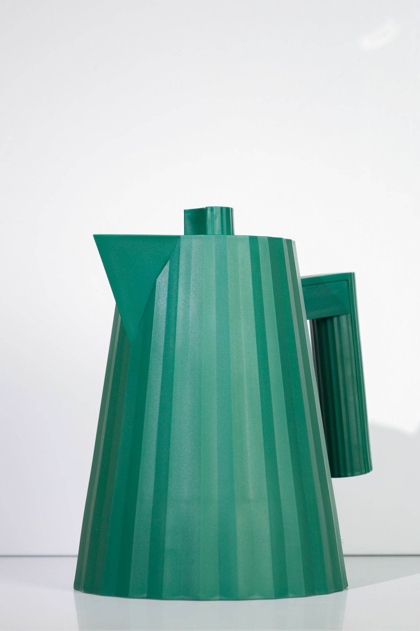 alessi_micheledelucchi_plisse_kettle_green