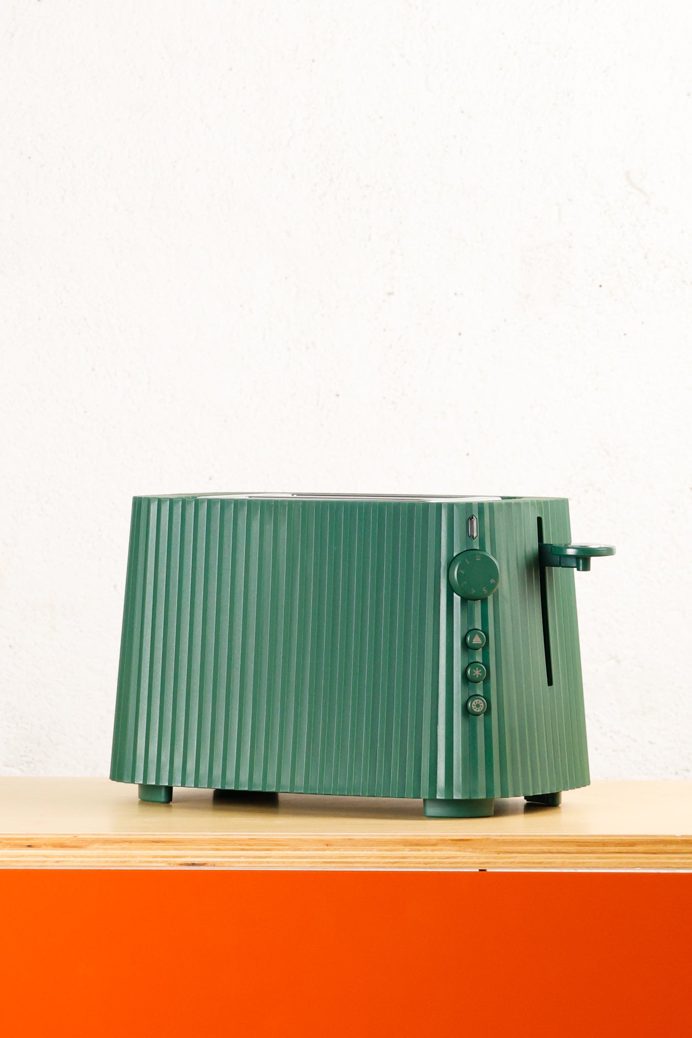 alessi_micheledelucchi_plisse_toaster_green