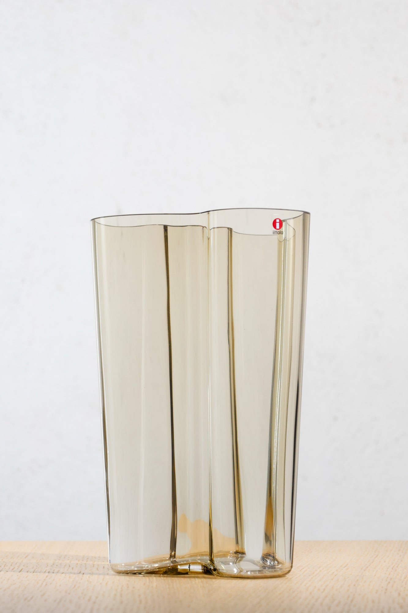 iittala_alvaraalto_savoy_251_linen