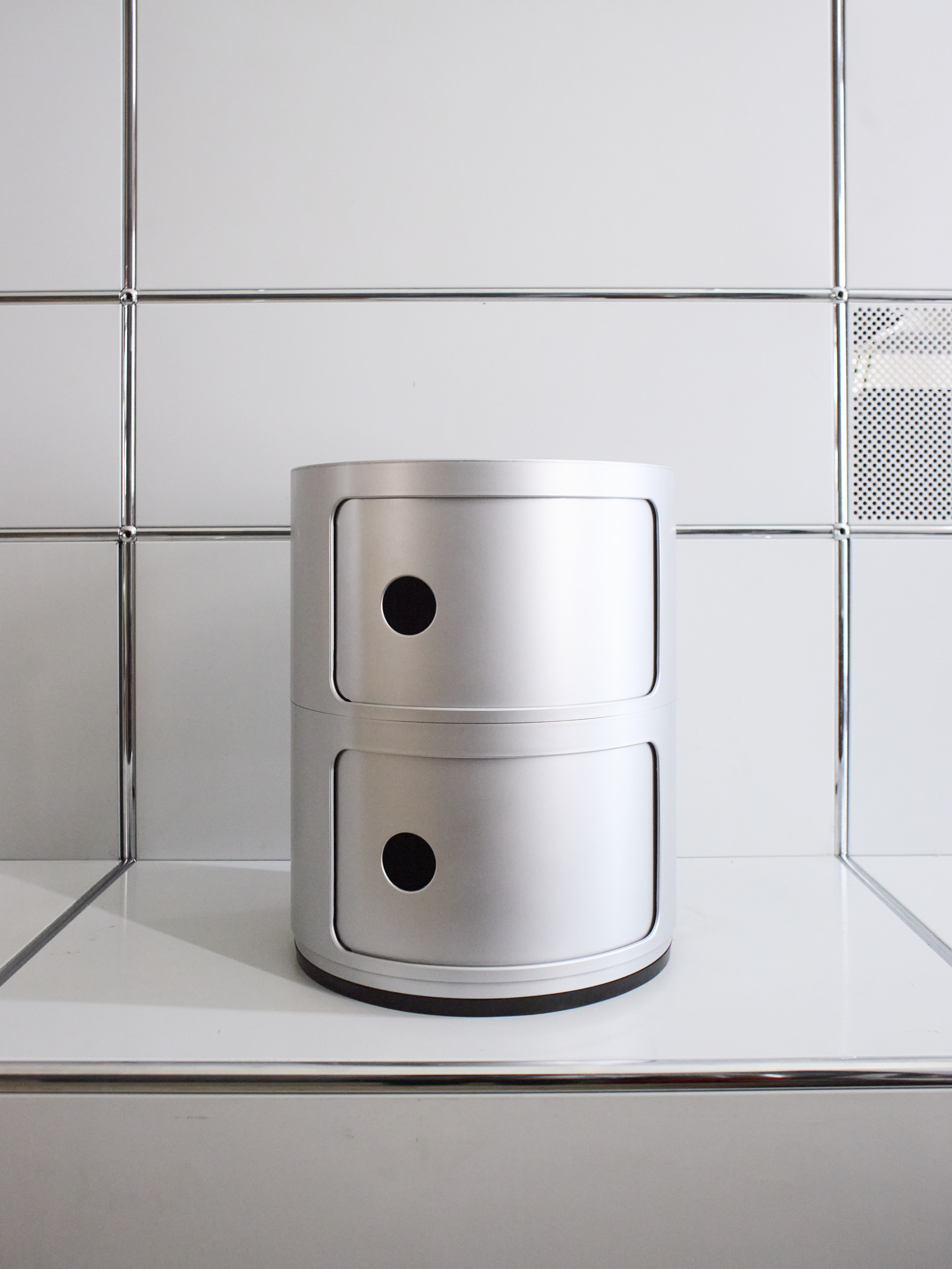 kartell_annacastelliferrieri_componibili_classic_small_silver