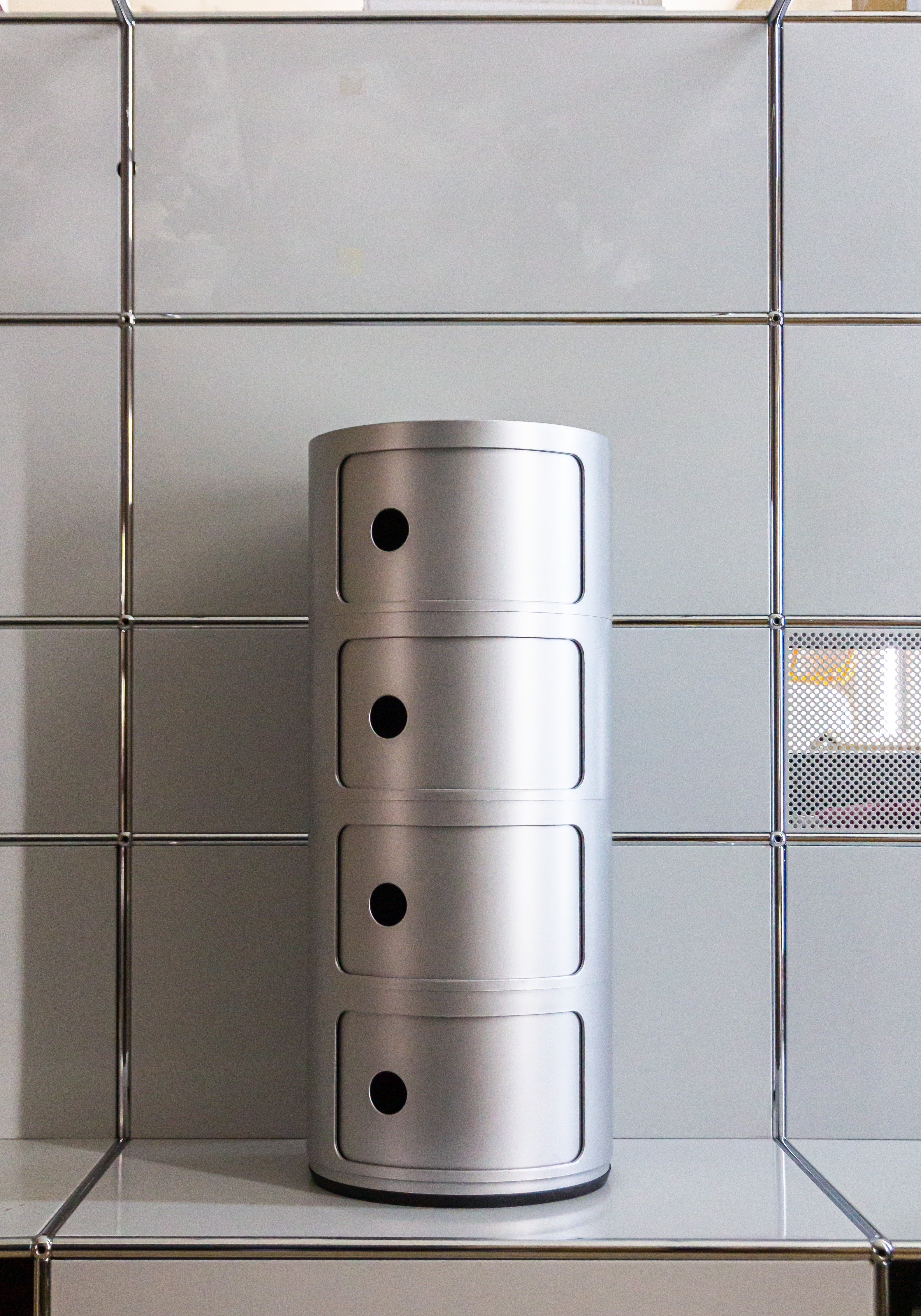 kartell_annacastelliferrieri_componibili_classic_large_silver