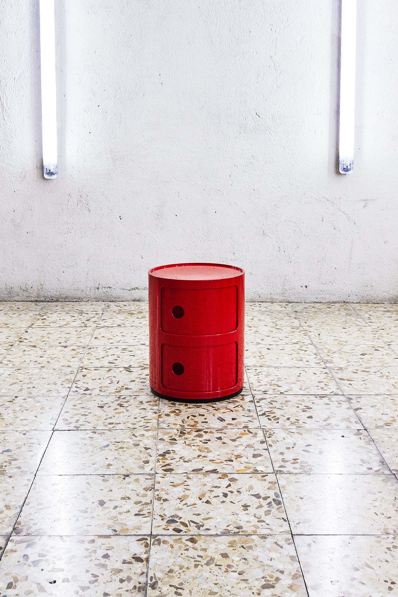 kartell_annacastelliferrieri_componibili_classic_small_red